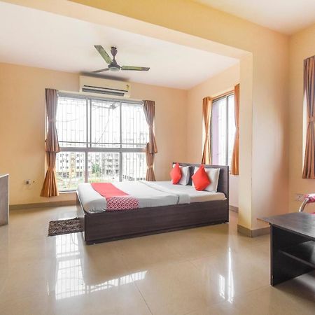 Oyo 8125 Orchid Inn Колката Екстер'єр фото