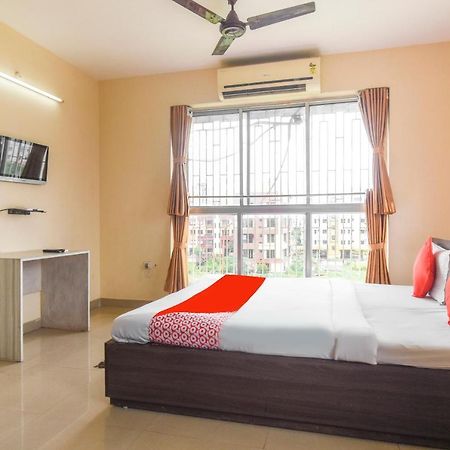 Oyo 8125 Orchid Inn Колката Екстер'єр фото